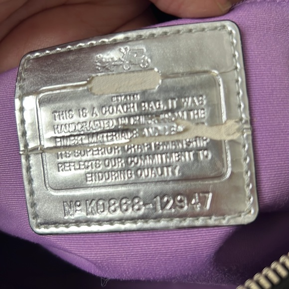 Coach bag in great used condition black - Picture 9 of 10